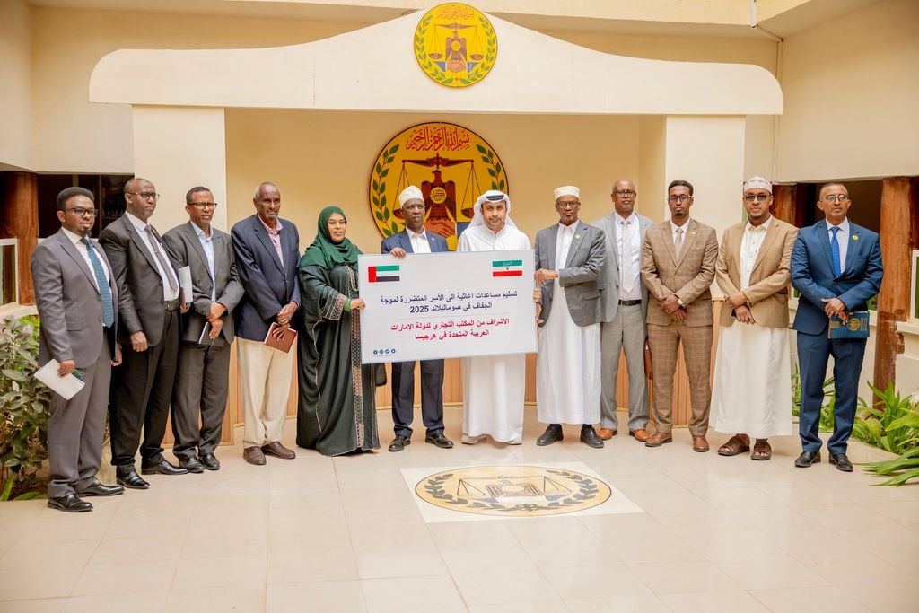 Imaaraadka oo Deeq Raashin ah ku Wareejiyay Somaliland