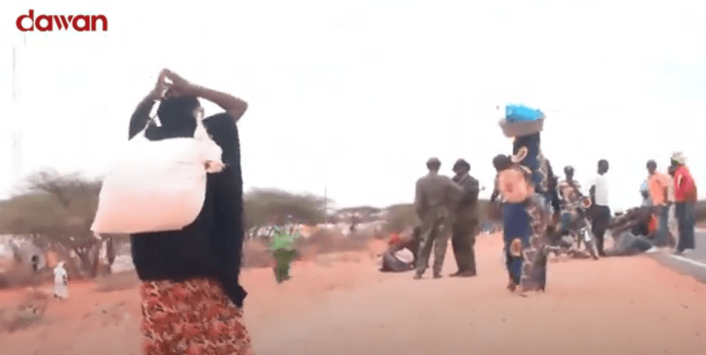 Kenya.. Dadka oo isaga cararaya dagaal beeleedka ka socda Tana River 