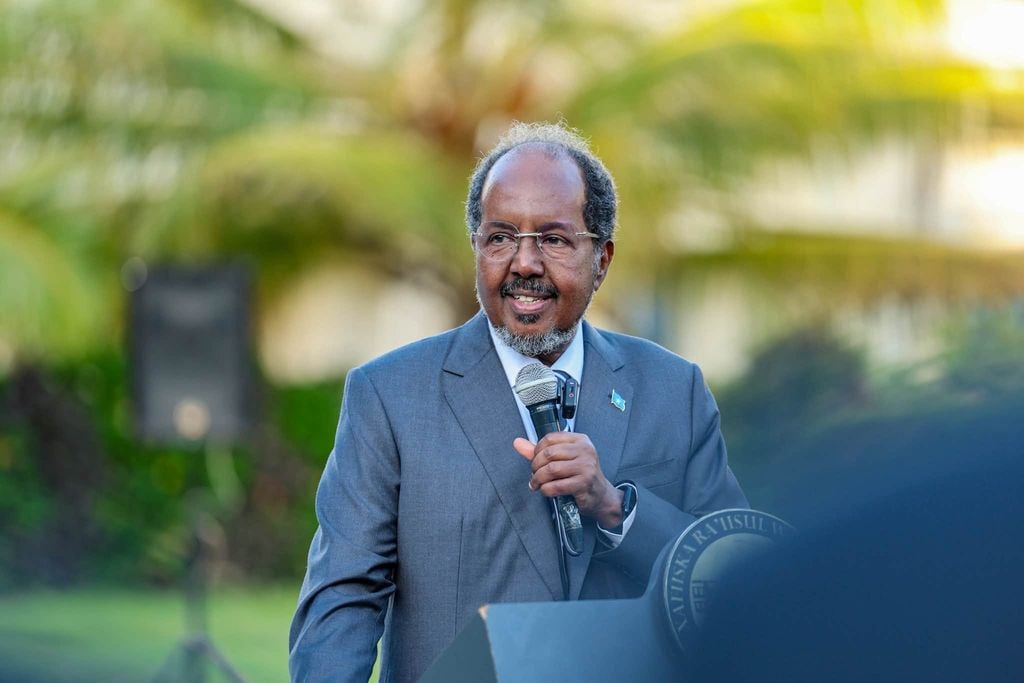 Madaxweynaha Soomaaliya oo xukuumadda ugu baaqay inay joojiso eexda, mudnaantana siiso kartida