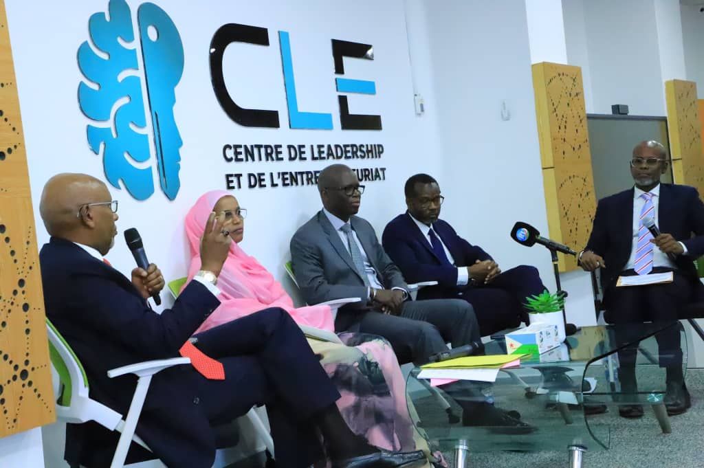 Bangiga Adduunka oo Jabuuti ka taageeraya hal-abuurka dhallinyarada iyo haweenka