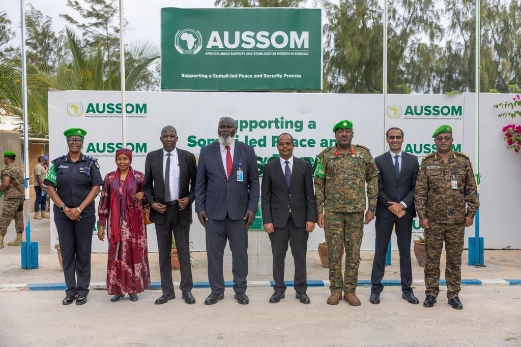 AUSSOM iyo dalalka ciidanka bixiya oo ka shiray howlgalka xasilinta Soomaaliya