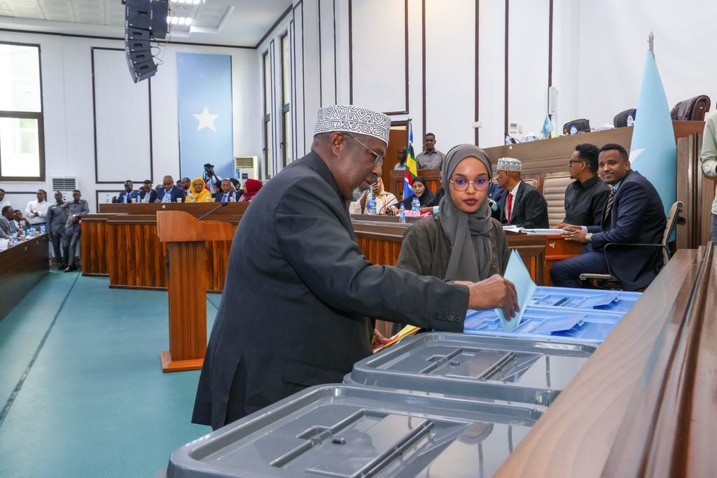 Soomaaliya oo doortay 9 Xildhibaan oo u Meteli doona Golaha Sharci-dejinta Bulshada Bariga Afrika (EALA)