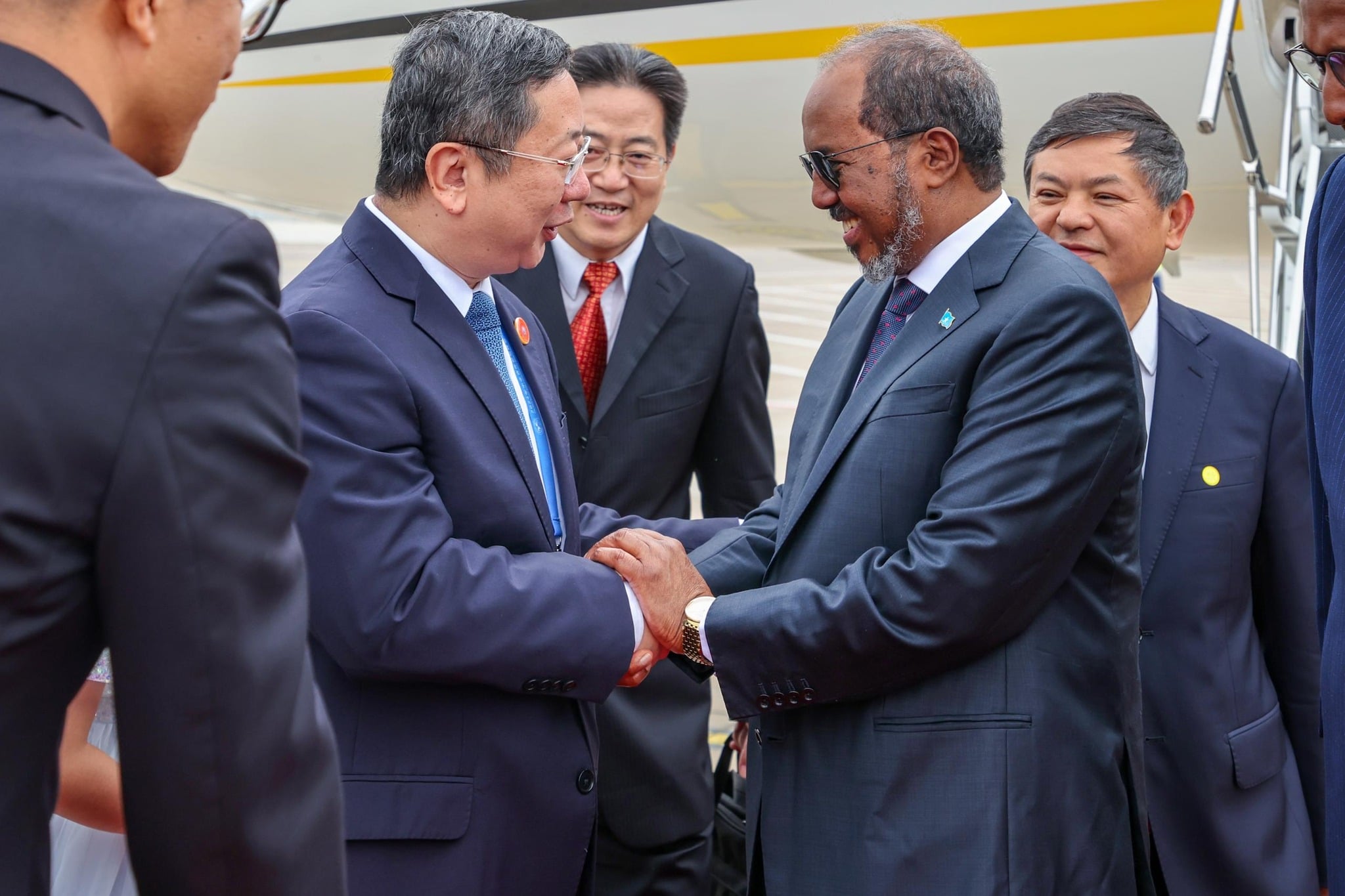 Xasan oo gaaray Beijing si uu uga qayb galo shirka Afrika iyo Shiinaha