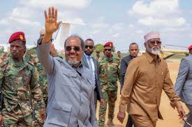 Sidee laga yeelayaa waaranka soo qabasho ee Axmed Madoobe ka yaalla Gobolka Banaadir?