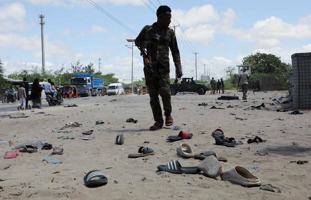 Baarlamaanka Carabta oocambaareeyay  qaraxii ka dhacay xerada Damaanyo ee Muqdisho