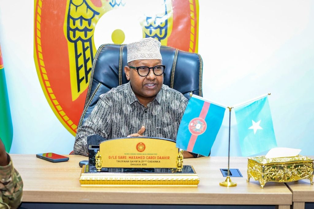 “Safaaraddu waxay ku dhex taal Dhismaha”: Yuu Fiqi farta ku fiiqay kadib go’aankii Maxkamadda Sare ee doorashada  Galmudug?