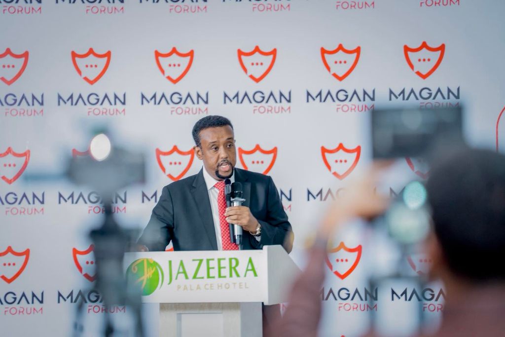 Guddoomiyaha Bangiyada: Shilinka suuqa yaalla looma hayo nidaam dowladeed oo mideysan