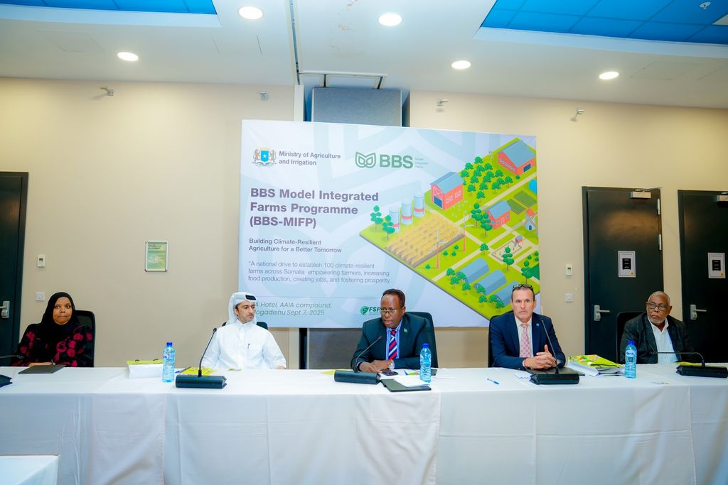 Soomaaliya oo daahfurtay barnaamij lagu casriyeynayo beeraha