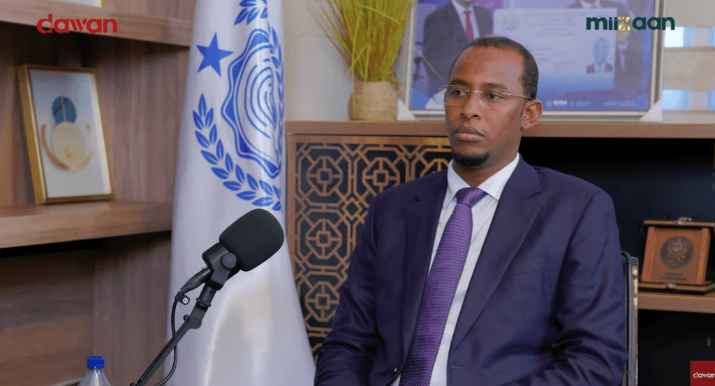 Maxay tahay sababta kaarka aqoonsiga loogu qori waayay qabiilka?