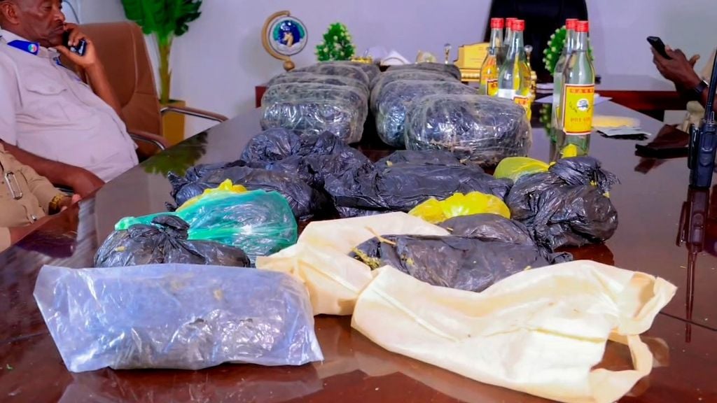 Booliska Somaliland oo soo bandhigay khamri sharci-darro ah