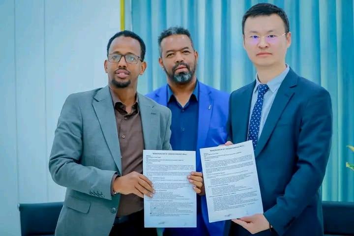 Dowlad Deegaanka oo casriyeyneysa wax soo saarka beeraha 