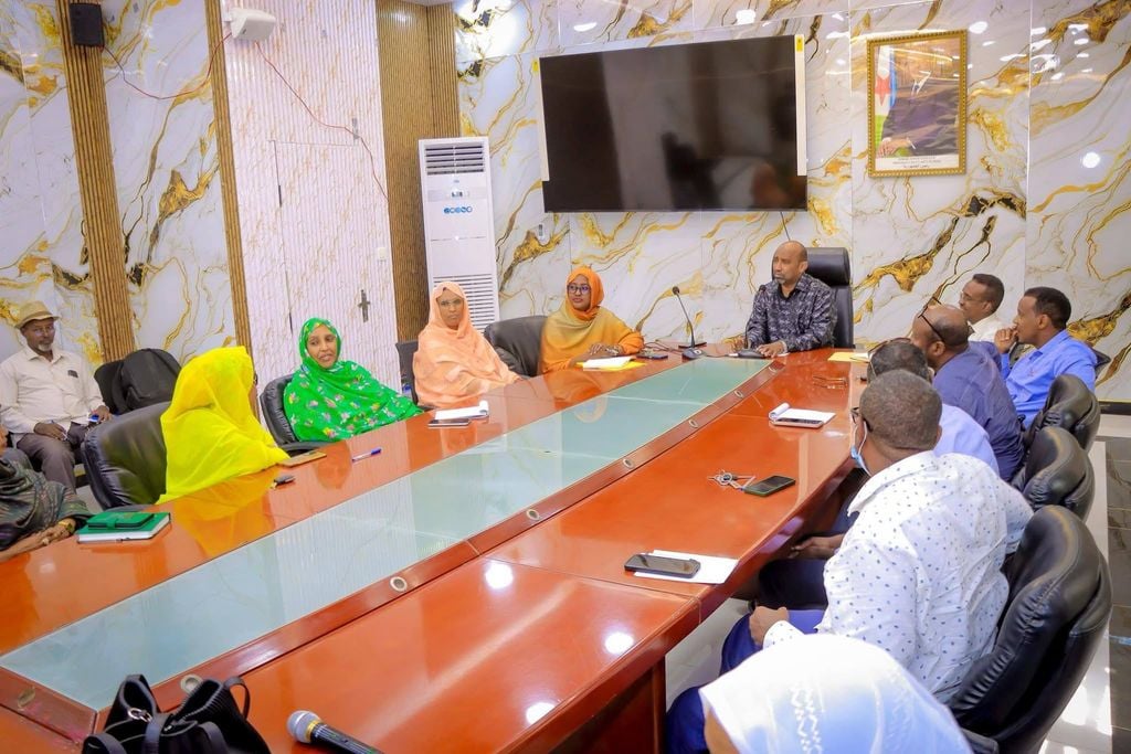 Jabuuti oo dugsiyada u diyaarinaysa in laga codeeyo doorashada madaxtinimada