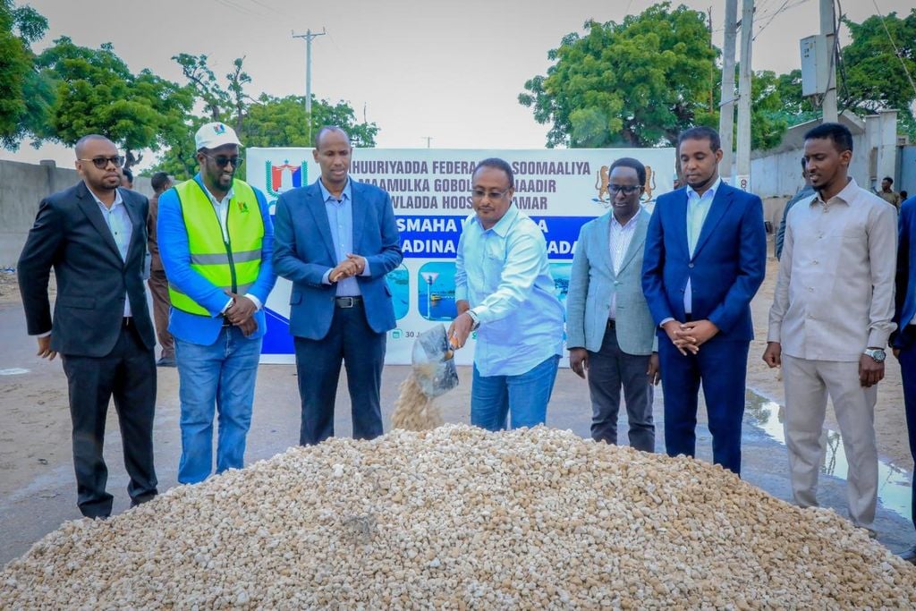 Maamulka Gobolka Benaadir oo bilaabay Dib-u-Dhiska Wado muhiim ah