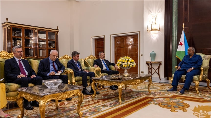 Jabuuti iyo Turkiga oo kawada hadlay kor u qaadidda iskaashigooda