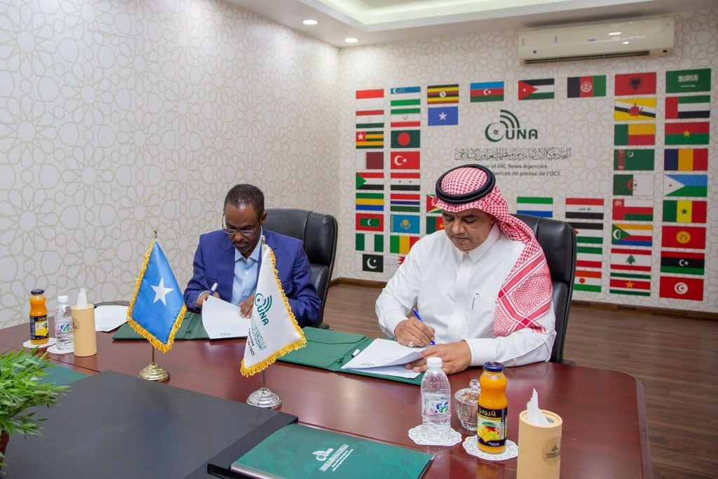 Hay’adda Qaxootiga Soomaaliya iyo Wakaaladda UNA oo kala saxiixday heshiis iskaashi