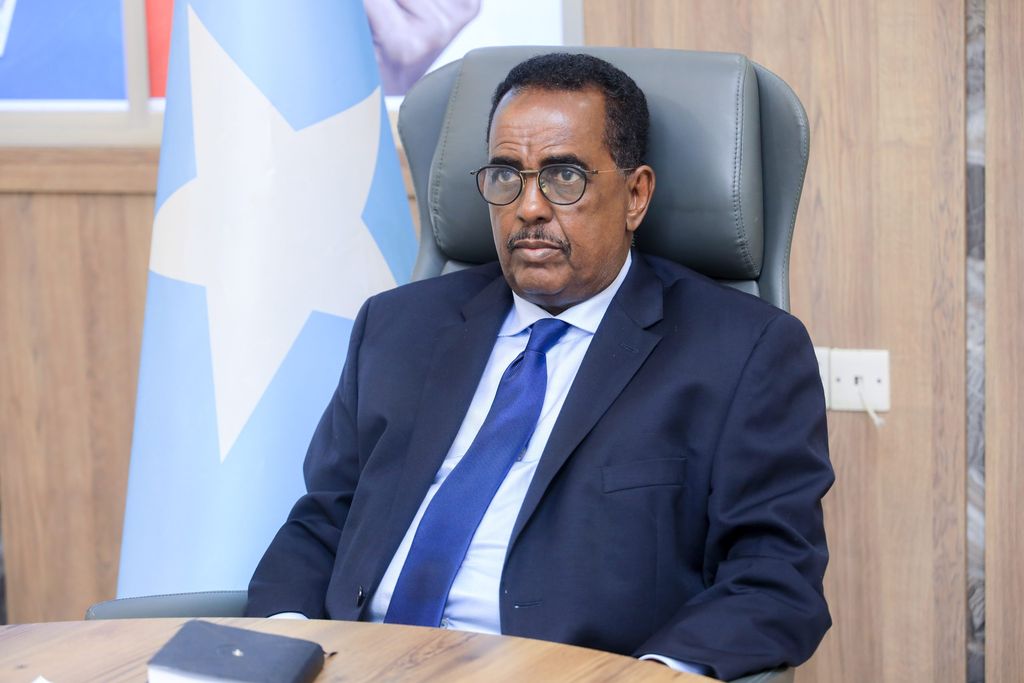 Dowladda oo Mucaaradka ku eedaysay burburka wadahadalladii Muqdisho