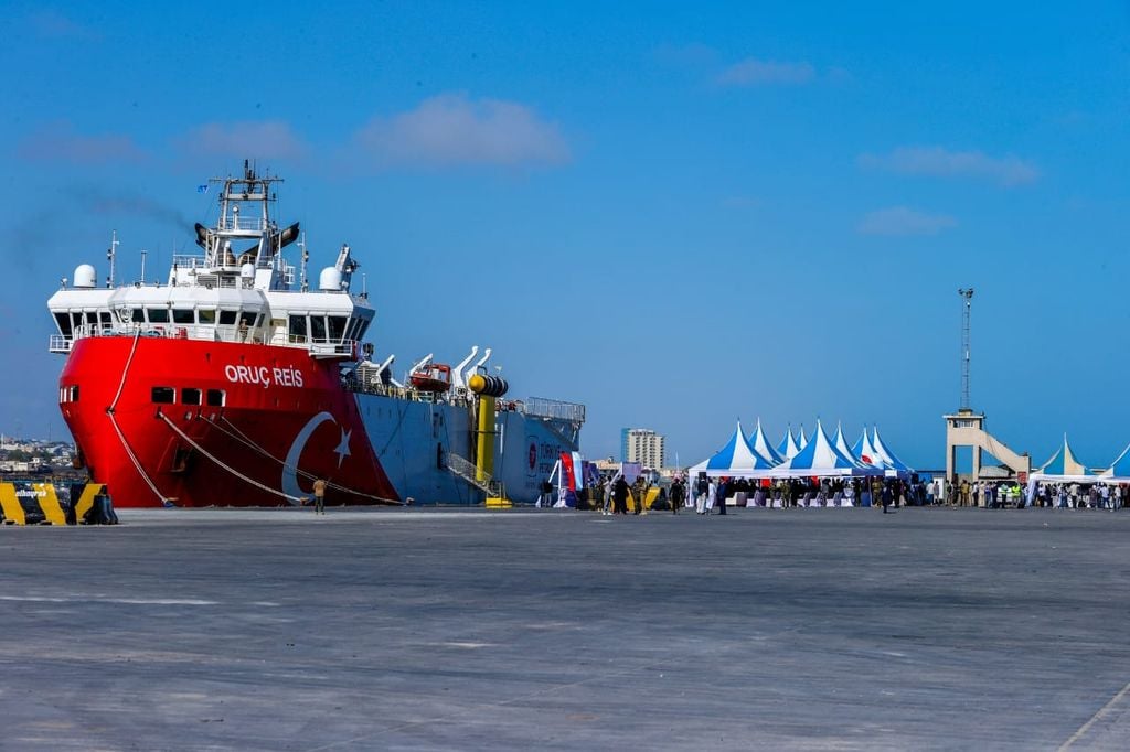 Markabka qodista shidaalka ee Turkiga oo soo gaaray Soomaaliya