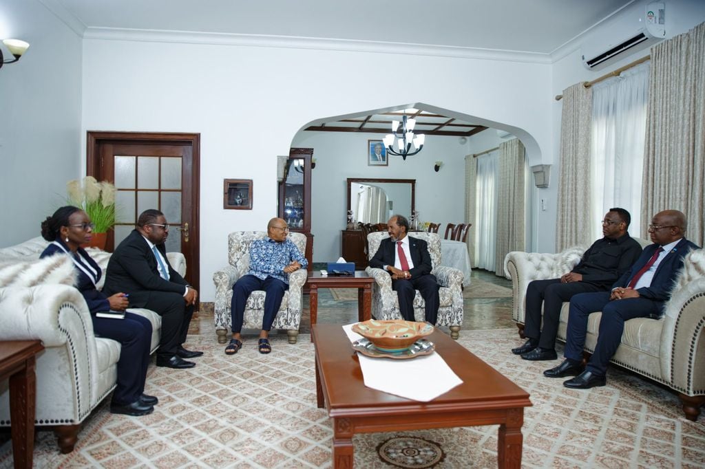 M/W Xasan oo booqashadiisa Tanzania kusoo gabagabeynaya Zanzibar