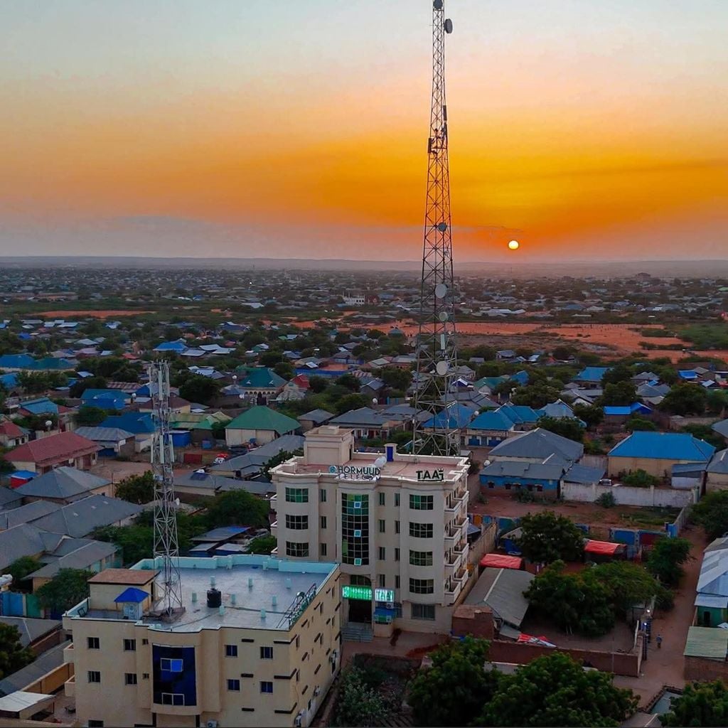 Dagaal udhaxeeyo Jubbaland iyo dowladda Federaalka oo ka qarxay Beled- xaawo
