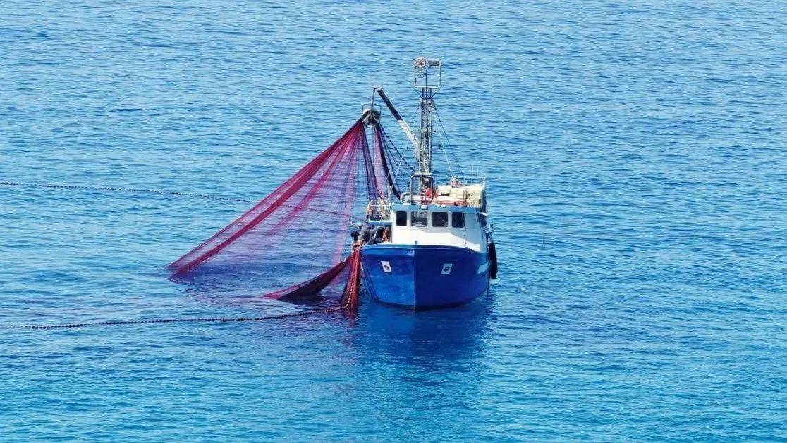Xogta laga hayo markab lagu afduubatay Xeebaha Puntland