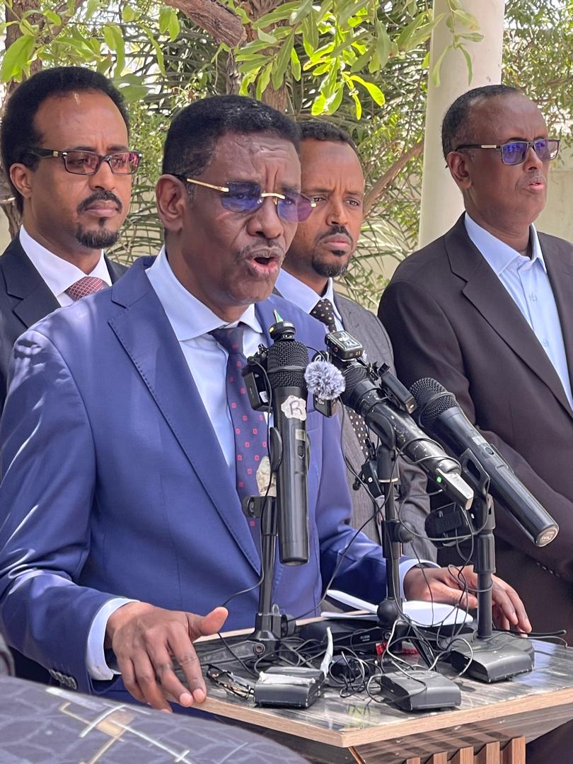 Soomaaliya oo ku hanjabtay in shatiga lagala laabanayo ciddii lacag siisa AS