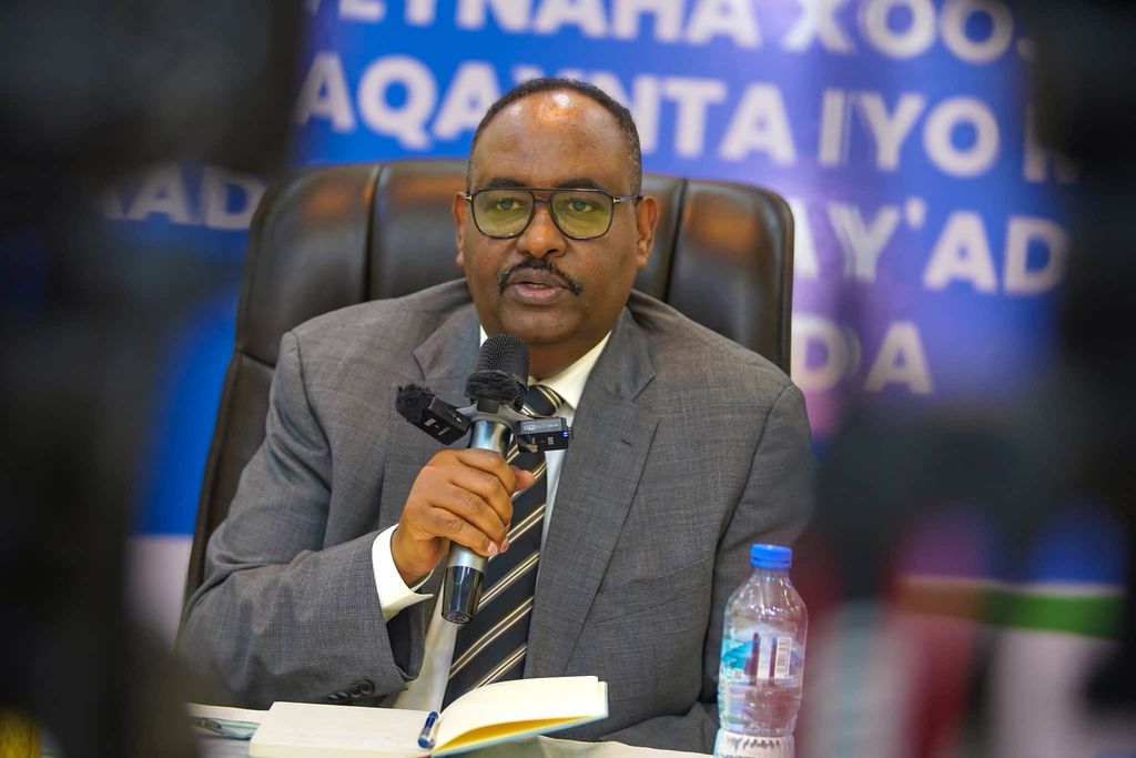 Deni oo qiray cabashada ganacsatada, balse sheegay in Dekadda Boosaaso aysan xiranayn