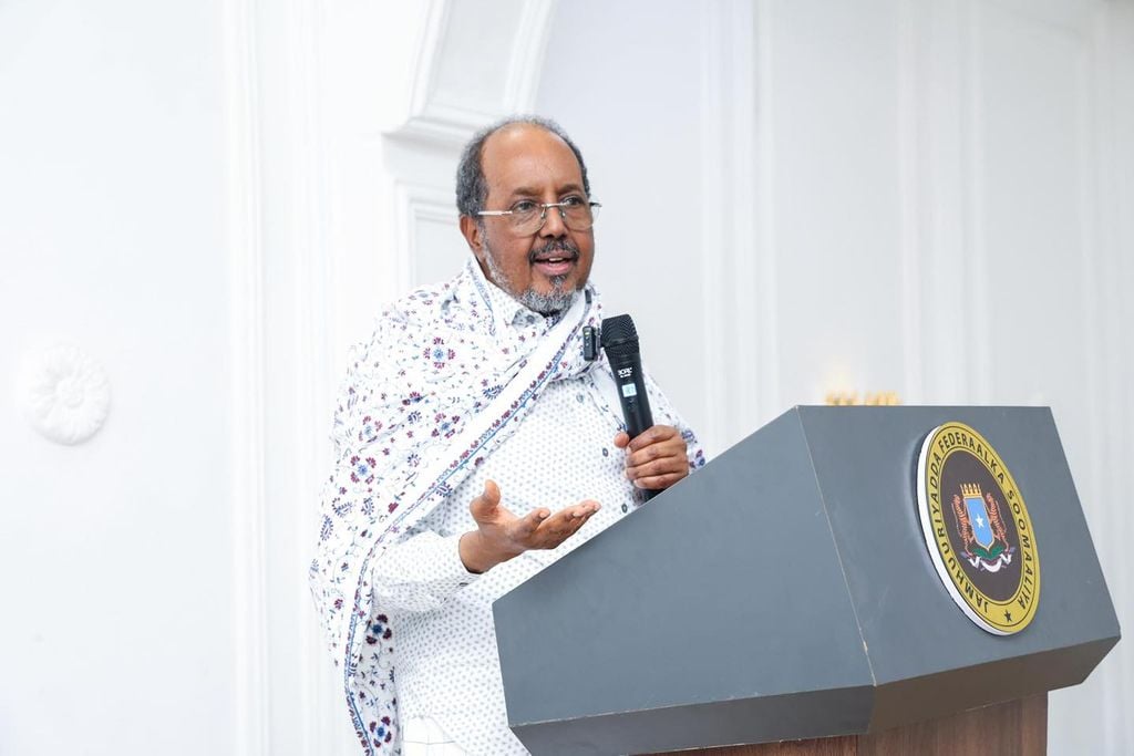 Madaxweyne Xasan oo ku adkeystay inaan dib looga laaban doonin doorashooyinka tooska ah