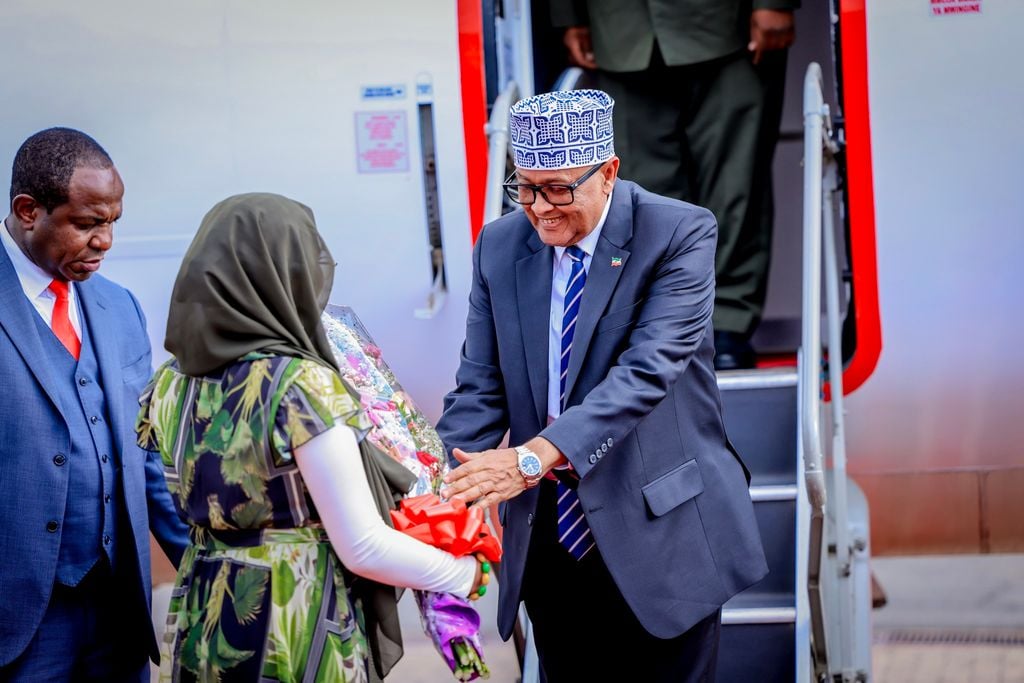 Madaxweynaha Somaliland oo gaaray Kenya