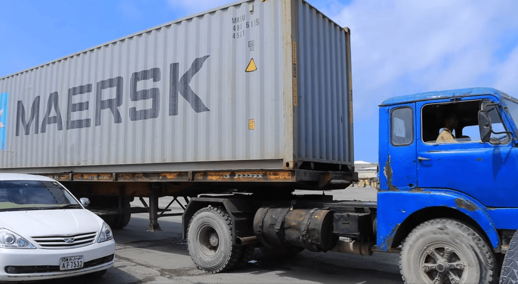 Muqdisho oo lagu qabtay Laba Container oo Maandooriyo ah