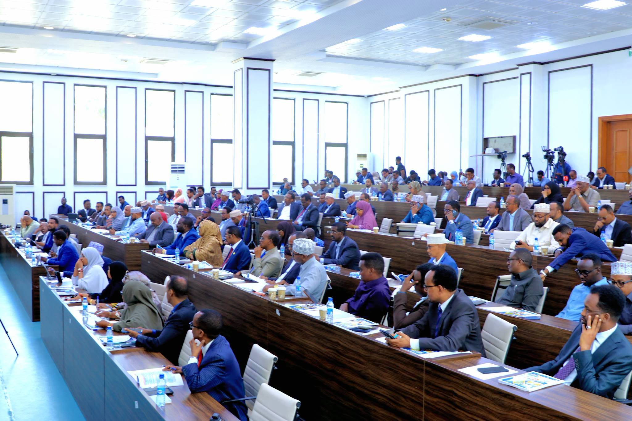 Soomaaliya oo Markii Ugu Horreysay Hirgelinaysa Nidaamka E-Parliament