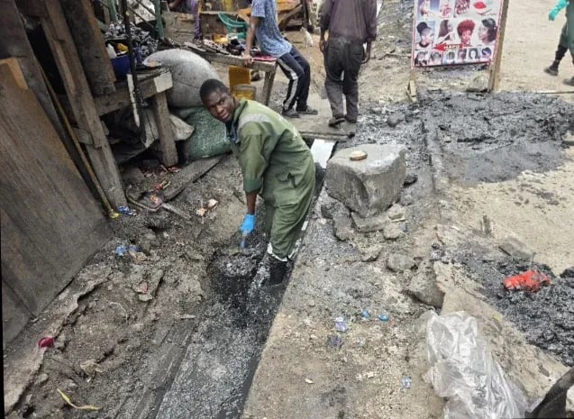 Nairobi ... Islii oo Laga Nadiifinayo Biyo-mareennada Xiran Xilli la filayo Roobab Xoogan 
