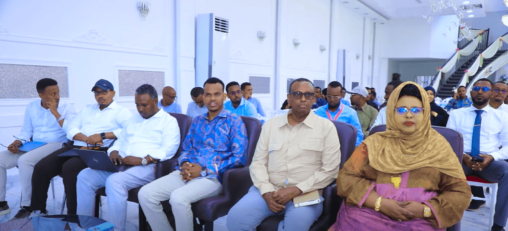 Maxaa laga bartay Damal Caafimaad, maxaase laga filayaa wejiga cusub?