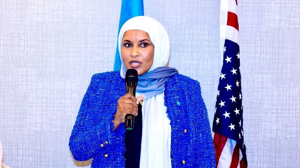 Xildhibaan Fardowsa Cismaan oo iska casishay Xisbiga JSP