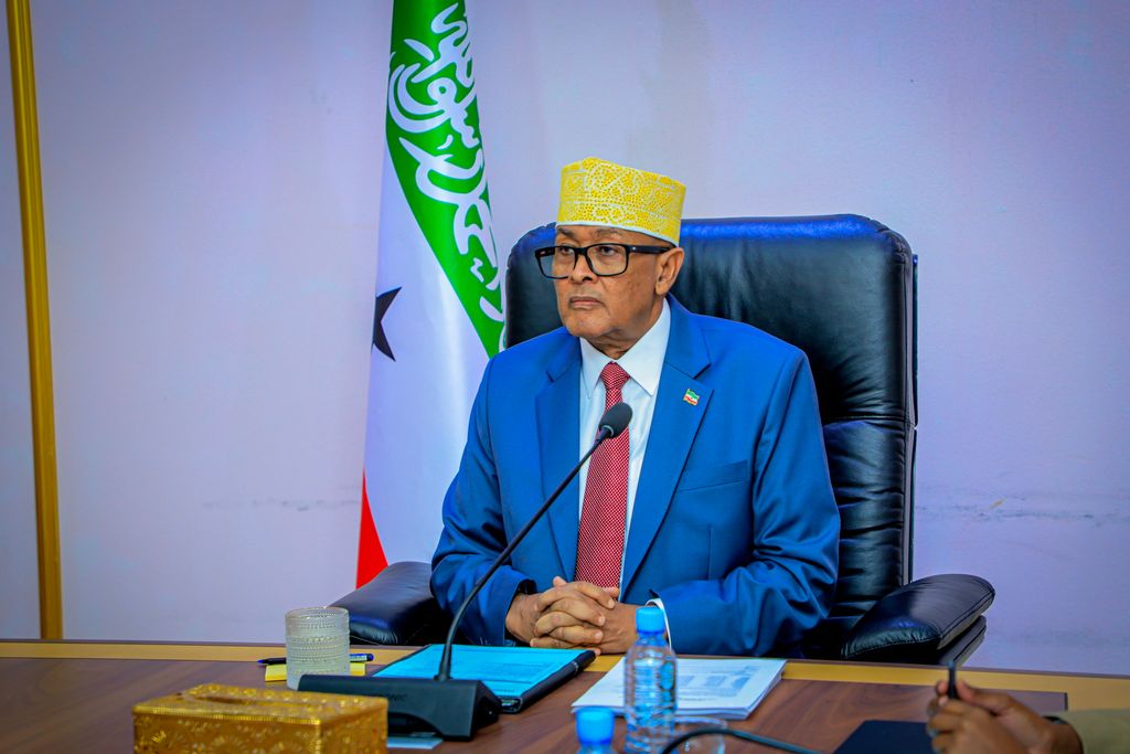 Somaliland oo mashruucyo horumarineed u ballanqaaday Ceel Afweyn