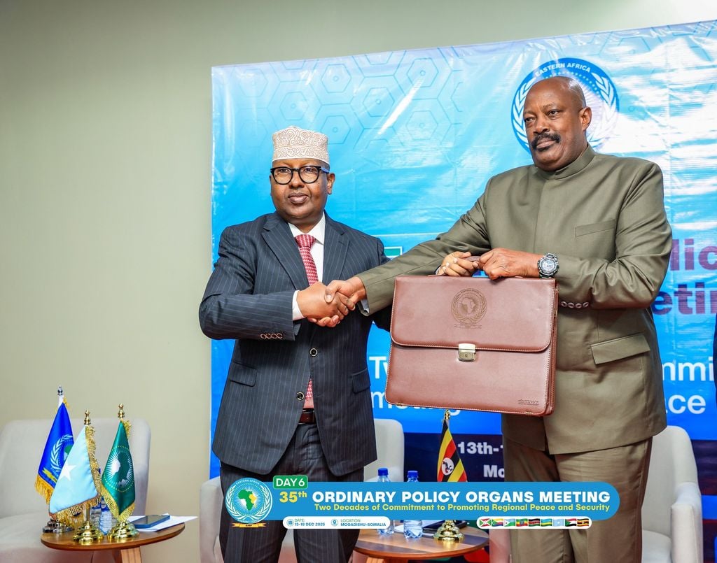 Muxuu yahay ururka ay Soomaaliya ku wareejisay hoggaankiisa Uganda?