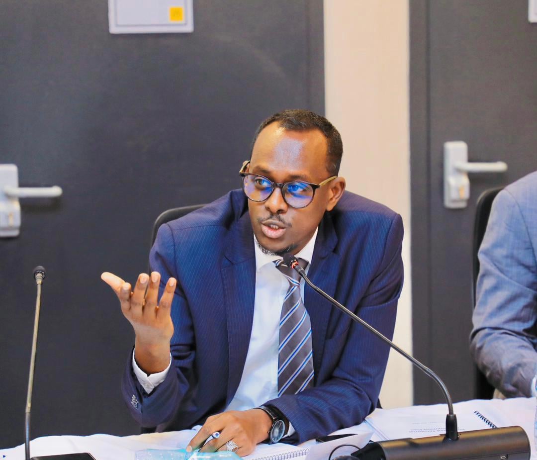 Aragti - Mas’uuliyadi Waa Meesheedee, Ma fahansannahay Mushkiladda Maareynta Biya-Mareennada Muqdisho? 