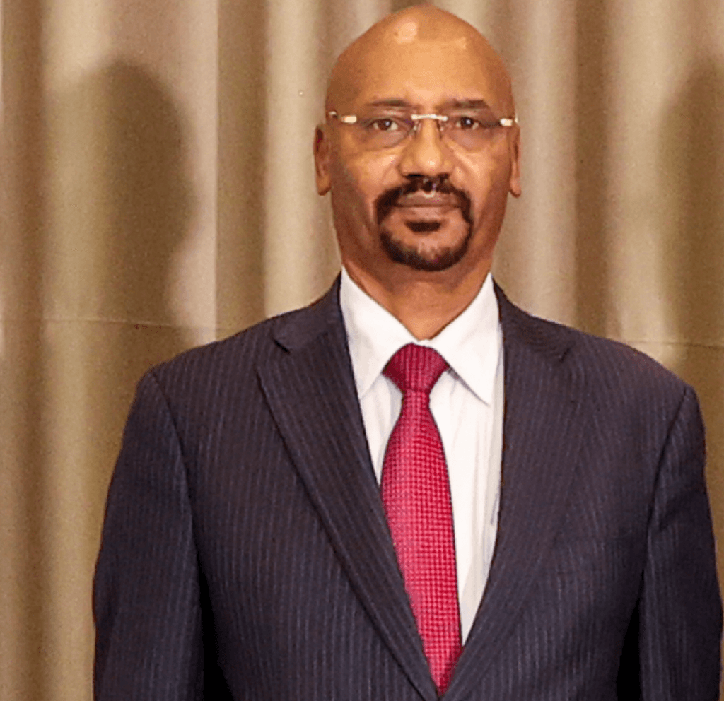 Safiirka Itoobiya ee Soomaaliya oo Su’aal ka Keenay Mowqifka Jaamacadda Carabta