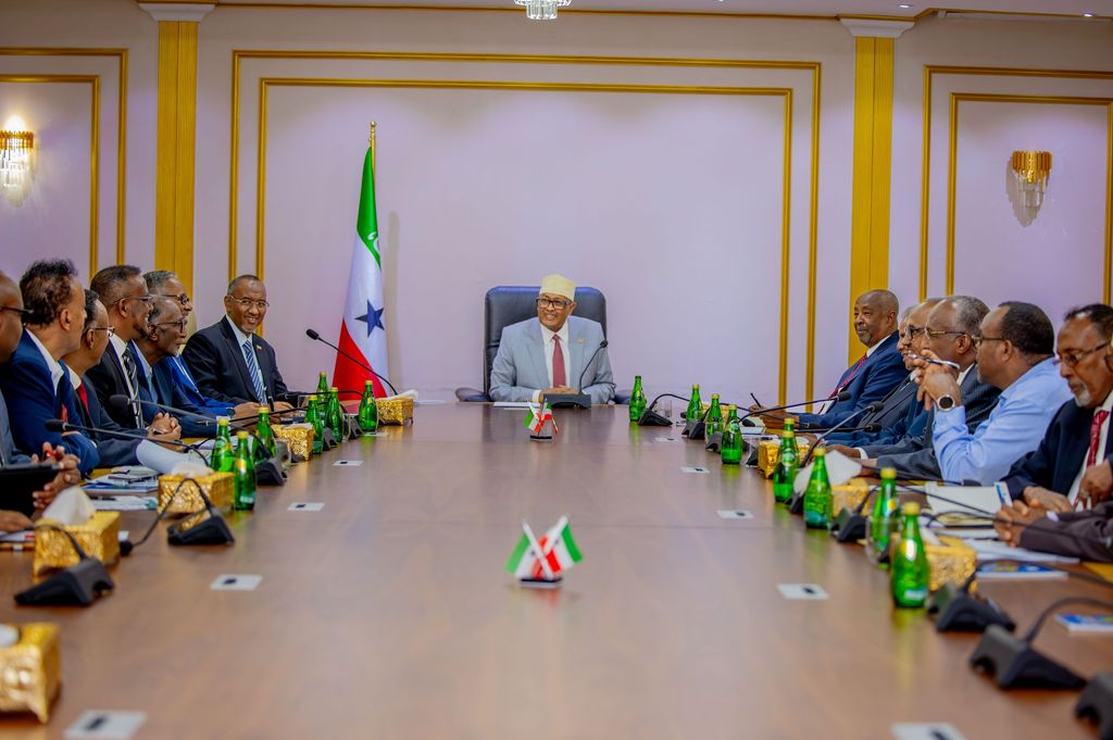 Xisbiyada Somaliland oo ku eedeeyay Soomaaliya Faragelin Siyaasadeed