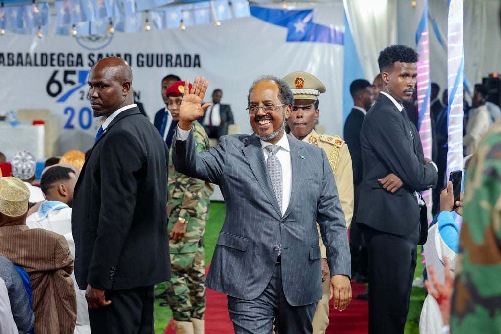 Xasan Sheekh"Wixii loo geestay Waqooyi, garawshiyo ayaan ka bixinaynaa"