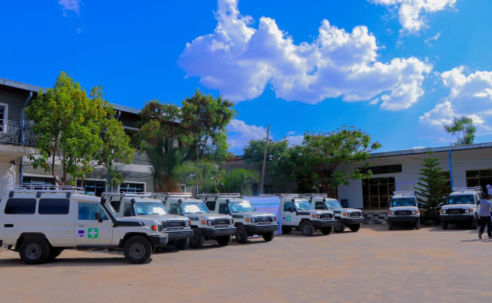 DDS oo 8 Gadiid Gurmad Degdeg ah Ku Wareejisay Xarumo Caafimaad