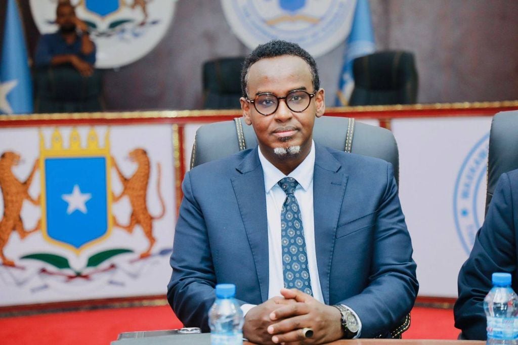 Xeer Ilaaliyaha Guud oo u gudbiyay maxkamad dacwado sumcad-dil ah