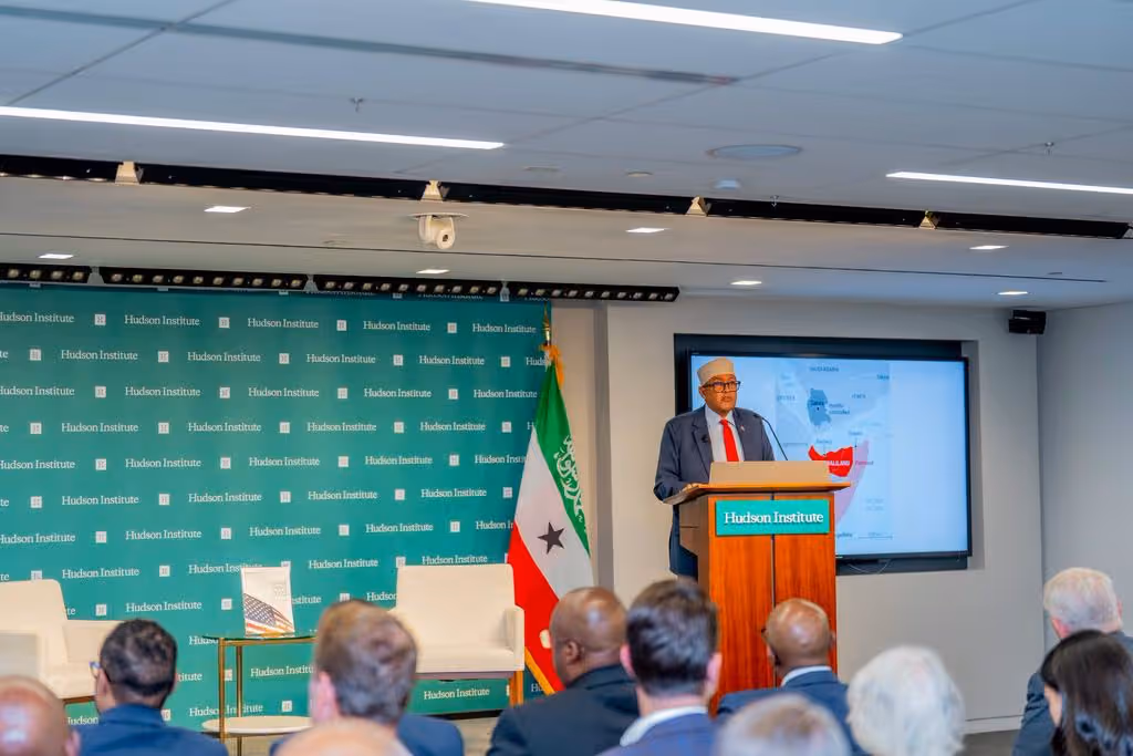 Madaxweynaha Somaliland oo sheegay in aqoonsiga Israel uu ka tarjumayo isbeddel ka socda Geeska Afrika