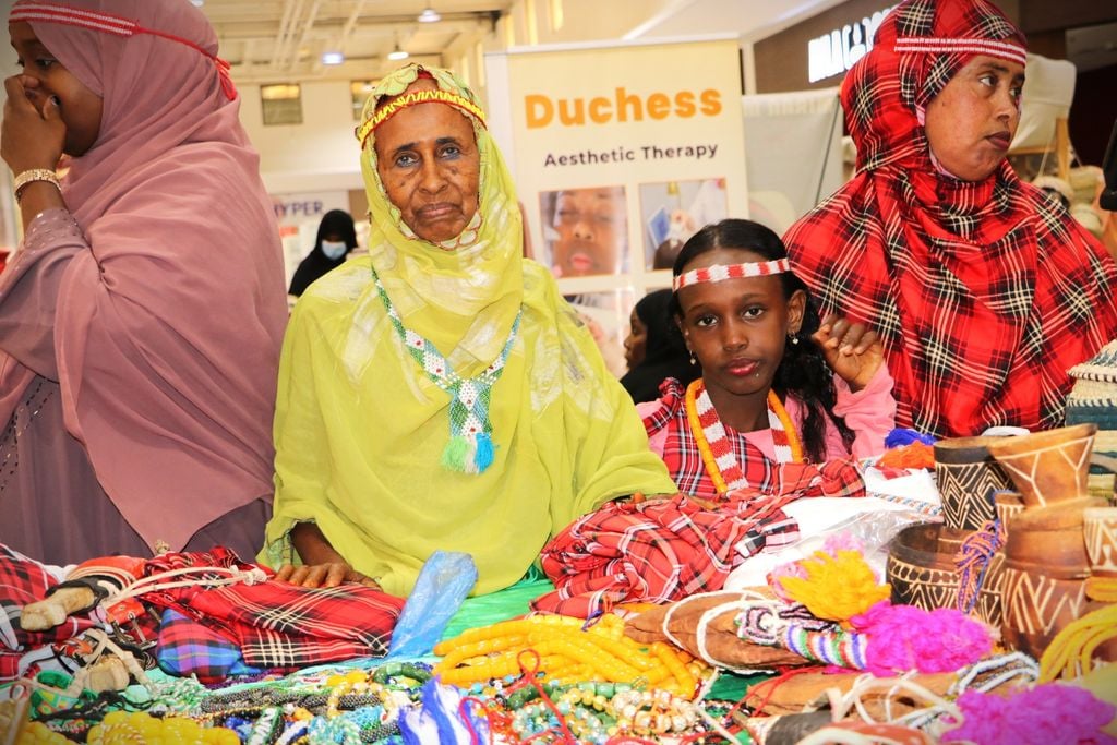 Jabuuti oo kor u qaadaysaa xoojinta dhaqaalaha haweenka 