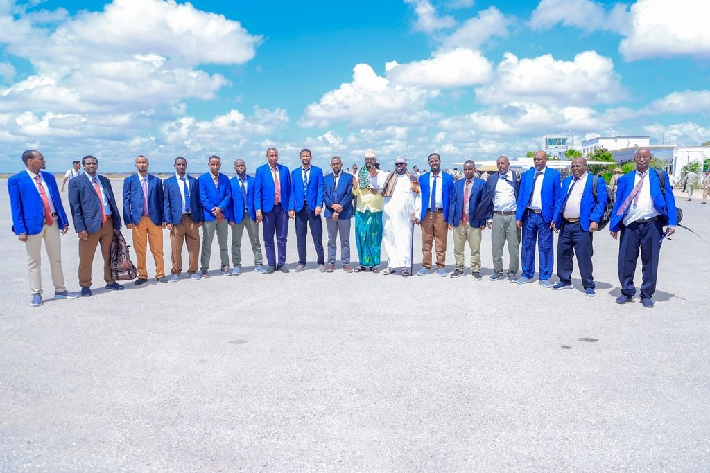 Puntland iyo Somaliland oo isku weedaarsaday Maxaabiis 26 ah.