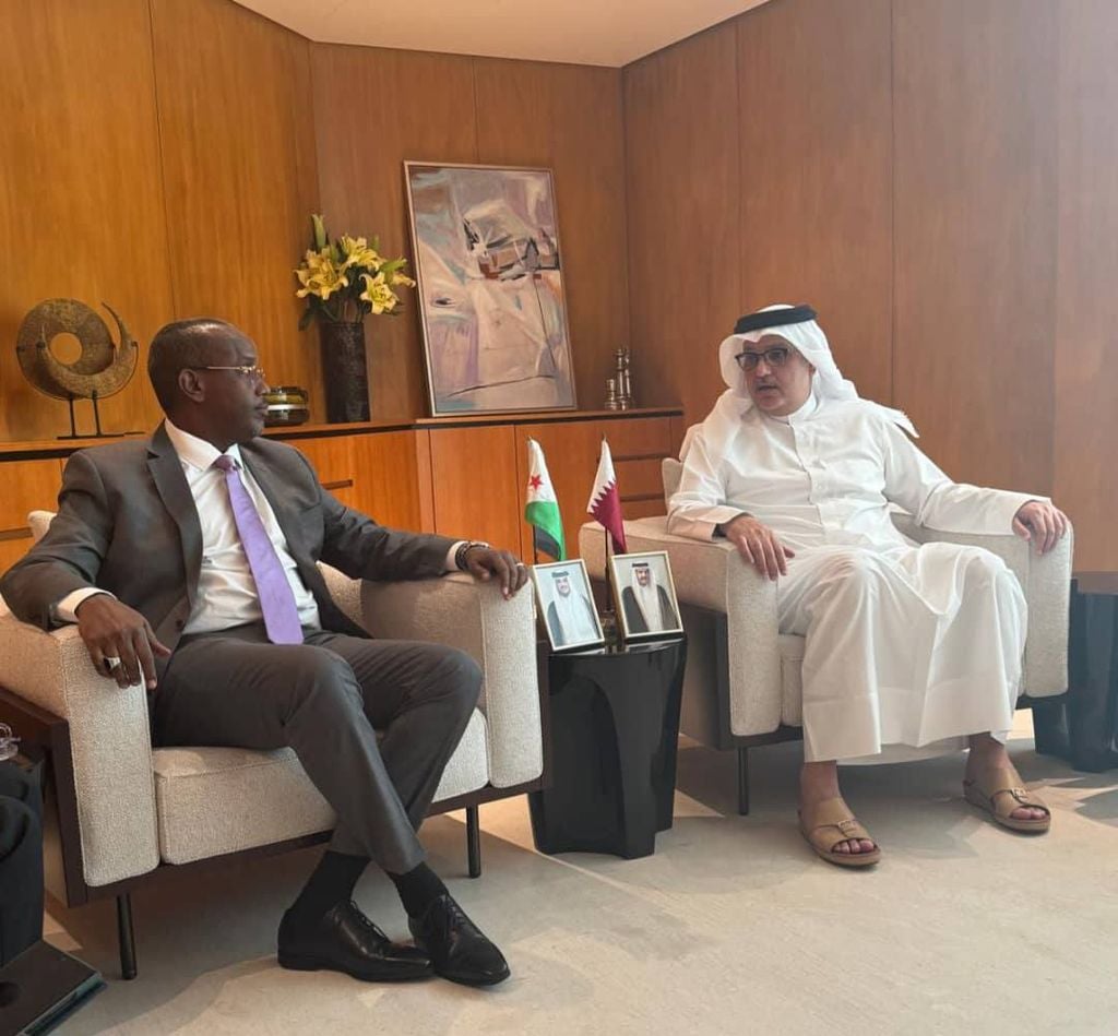 Jabuuti iyo Qatar oo Ka Wada Hadlay Xoojinta Iskaashiga Isgaarsiinta iyo Tiknoolajiyada