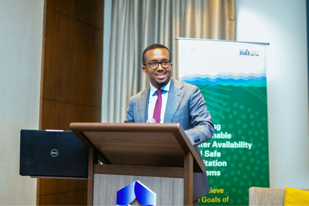 Maxay tahay kaalinta warbaahinta Soomaaliyeed ee arrimaha caalamiga ah?